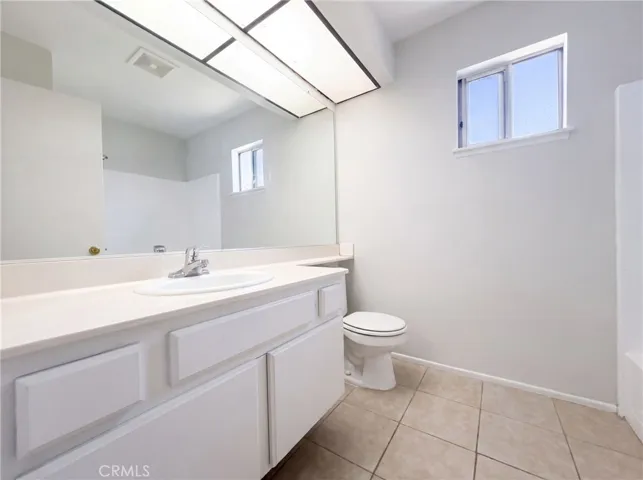22864 Finch, Grand Terrace, California 92313