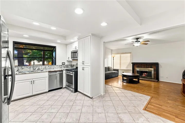 2791 Ringwood Street, Simi Valley, California 93063