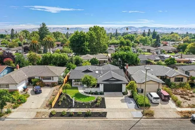 2496 Aragon Way, San Jose, California 95125