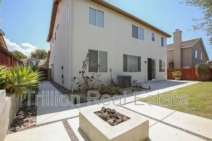 38929 Autumn Woods Road, Murrieta, California 92563