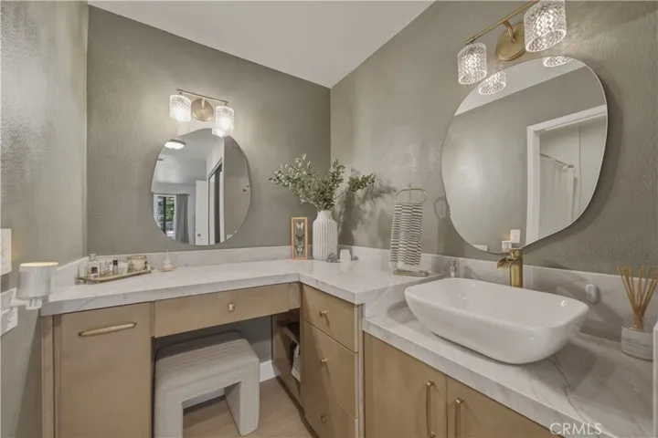 3645 S Bear St #f, Santa Ana, California 92704
