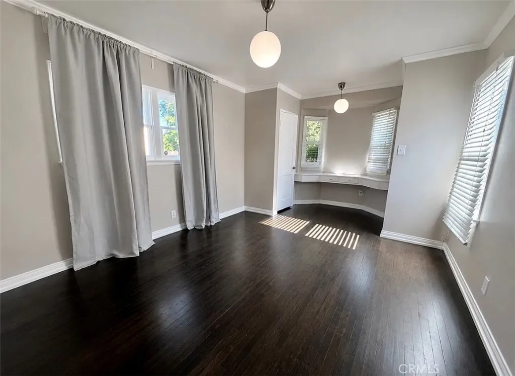12454 Kling, Studio City, California 91604 — photo 5