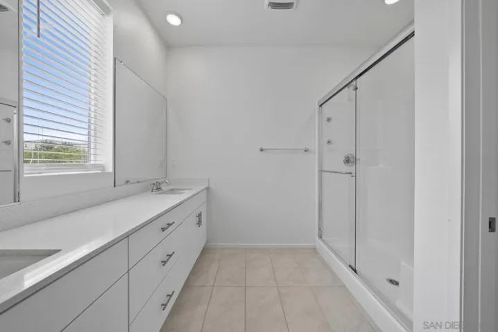5223 Surfwalk 111, San Diego, California 92154
