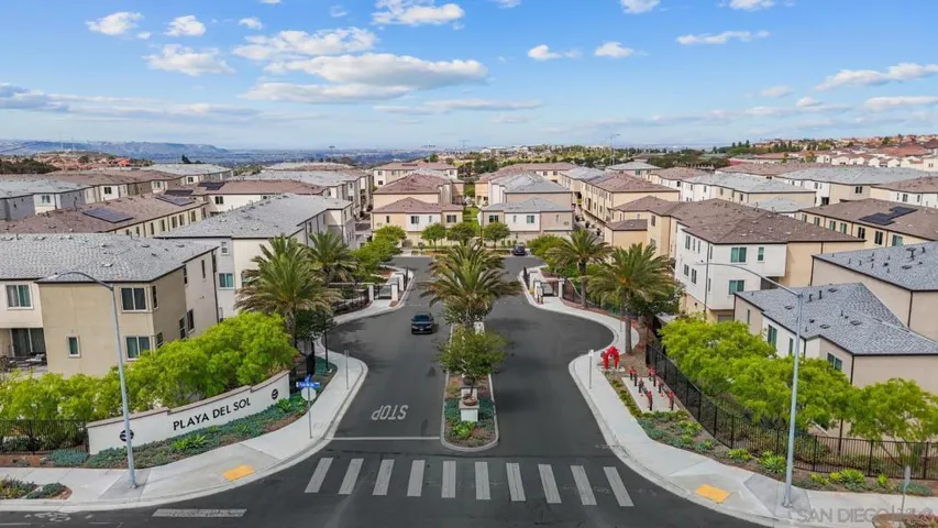 5223 Surfwalk 111, San Diego, California 92154
