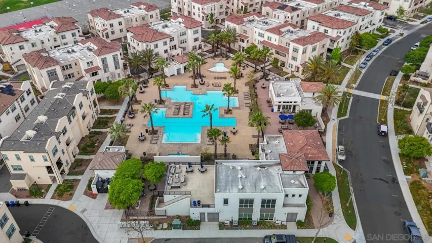 5223 Surfwalk 111, San Diego, California 92154
