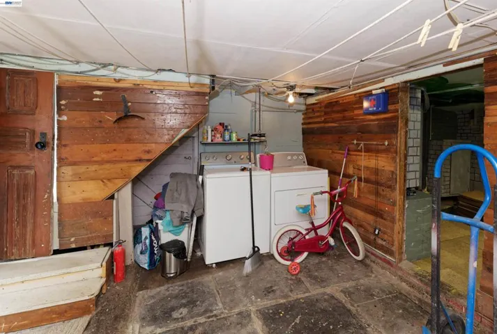 1538 16th Ave, Oakland, California 94606