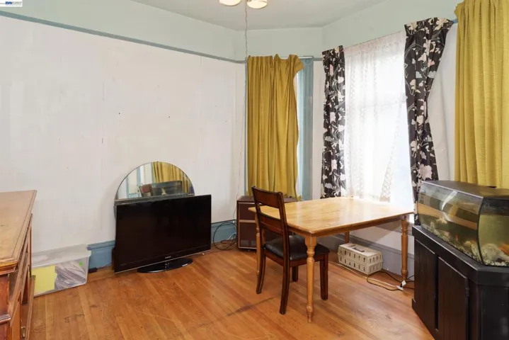 1538 16th Ave, Oakland, California 94606