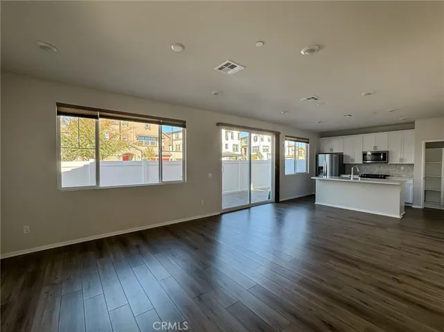40247 Birchfield, Temecula, California 92591