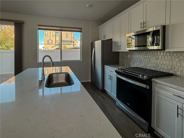 40247 Birchfield, Temecula, California 92591
