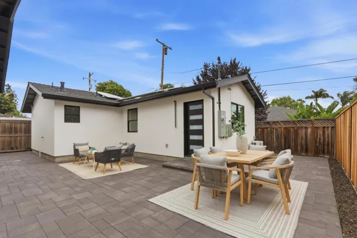 181 W Duane Avenue, Sunnyvale, California 94085