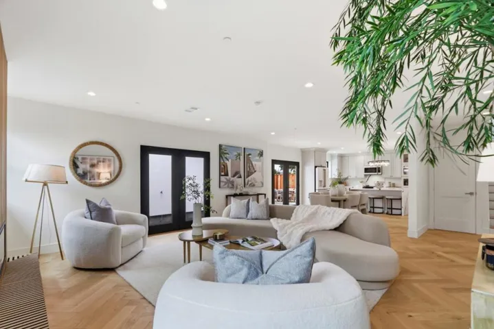 181 W Duane Avenue, Sunnyvale, California 94085
