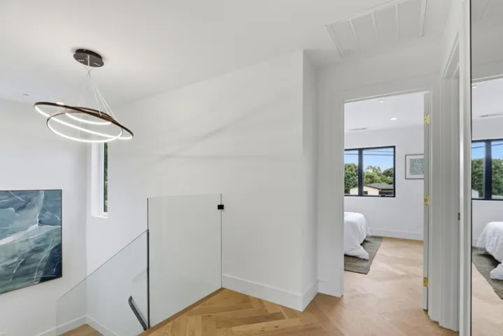 181 W Duane Avenue, Sunnyvale, California 94085