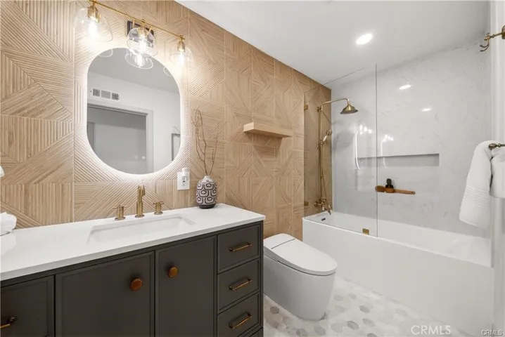 1691 Bullard, Santa Ana, California 92705