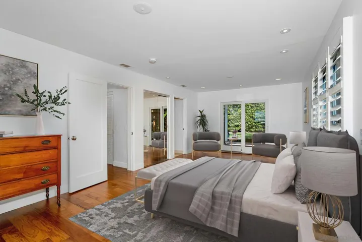 5247 Chelsea, La Jolla, California 92037