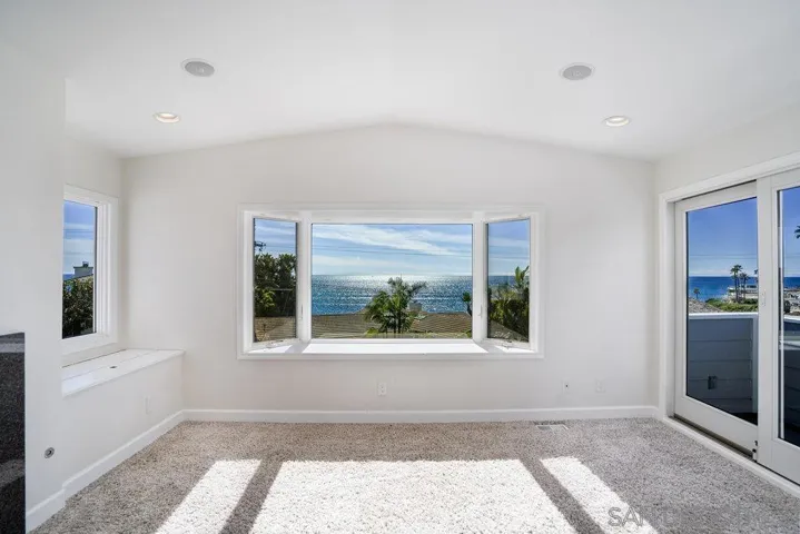 5247 Chelsea, La Jolla, California 92037