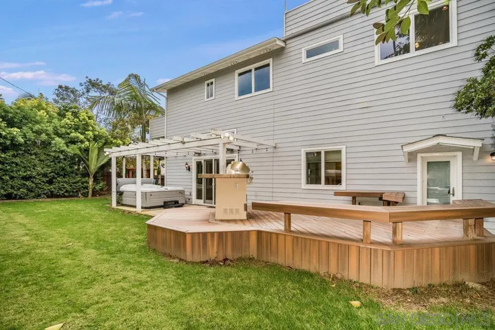 5247 Chelsea, La Jolla, California 92037