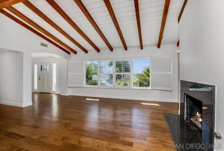 5247 Chelsea, La Jolla, California 92037