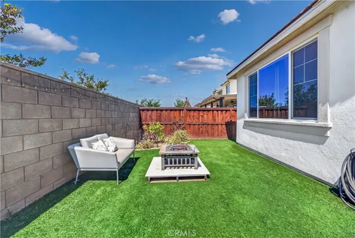29877 Solardo Drive, Menifee, California 92585