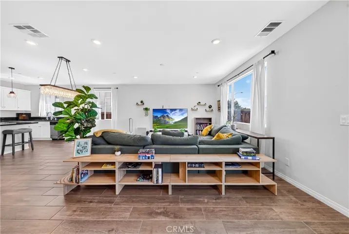 29877 Solardo Drive, Menifee, California 92585