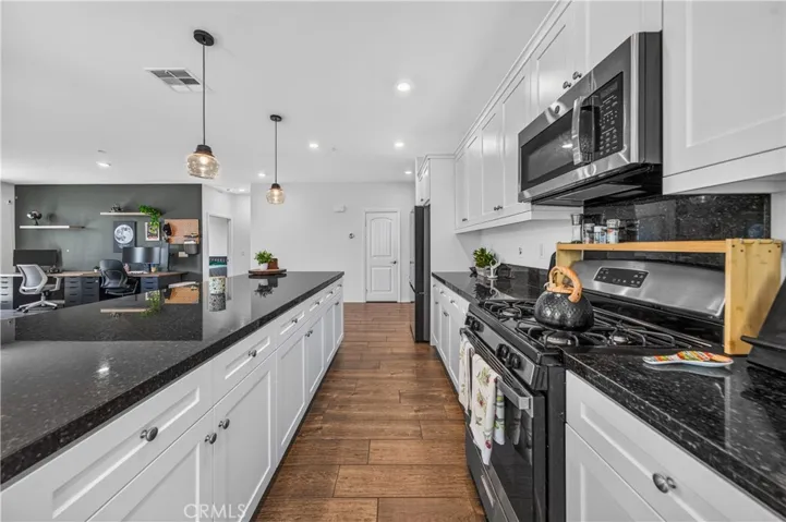 29877 Solardo Drive, Menifee, California 92585