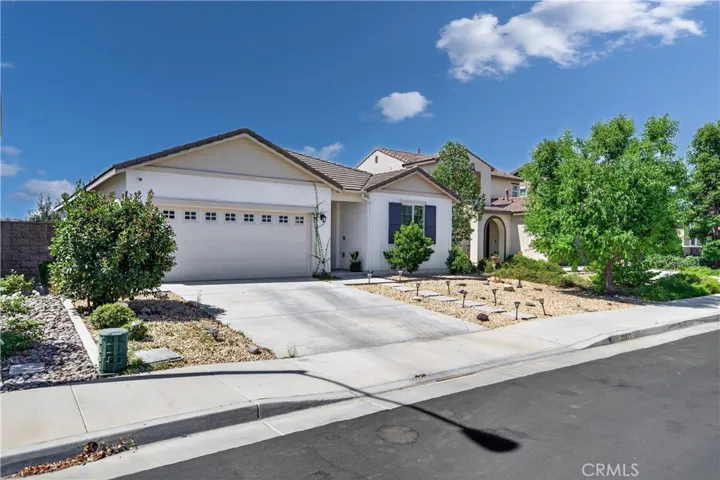 29877 Solardo Drive, Menifee, California 92585