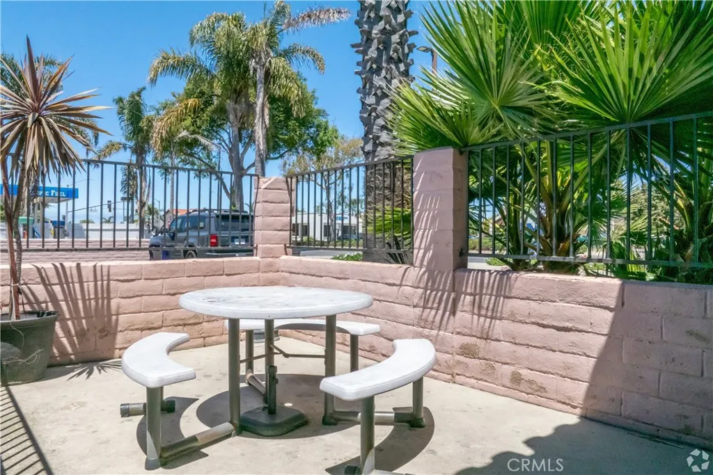 Outside Dining
