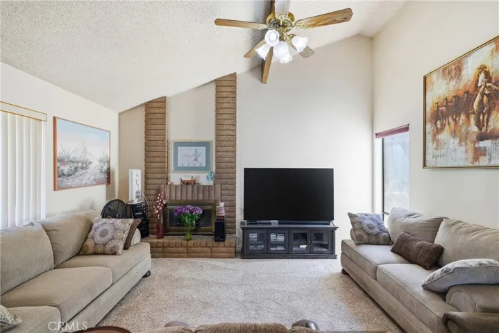 1524 Tiffany Park, Santa Maria, California 93455