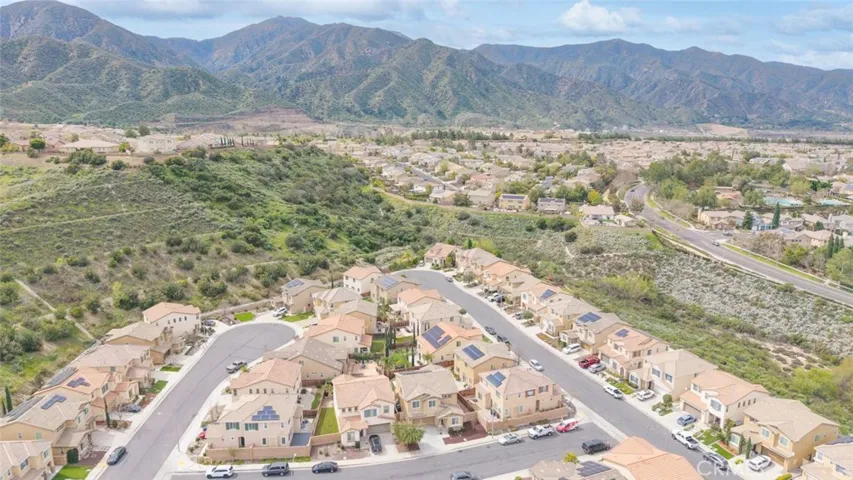 25451 Jack Rabbit Lane, Corona, California 92883