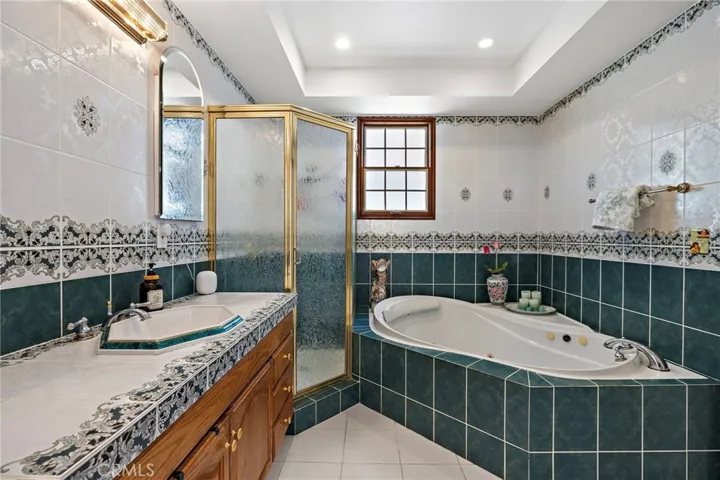 1444 W Bay Avenue, Newport Beach, California 92661