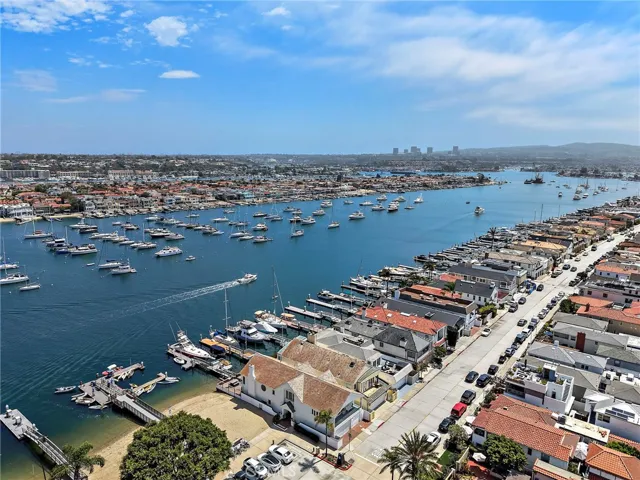 1444 W Bay Avenue, Newport Beach, California 92661