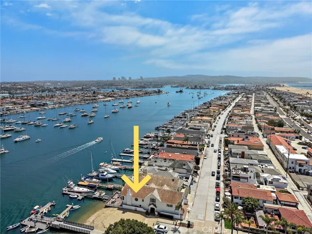 1444 W Bay Avenue, Newport Beach, California 92661