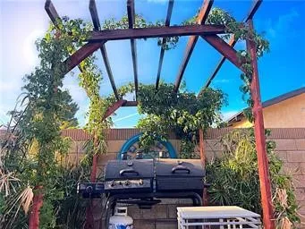 42722 55th Street W, Lancaster, California 93536