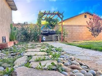 42722 55th Street W, Lancaster, California 93536