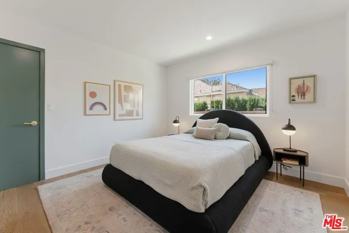 10811 Farragut Drive, Culver City, California 90230