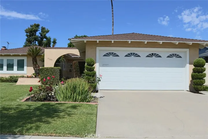 17675 San Diego Circle, Fountain Valley, California 92708