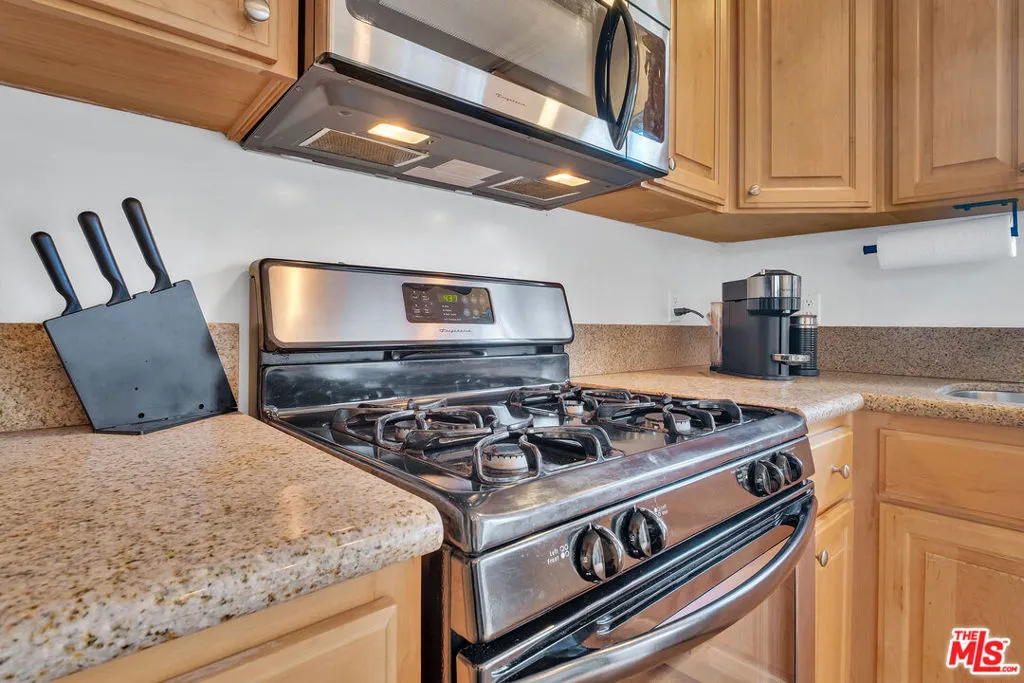 Kitchen Stove