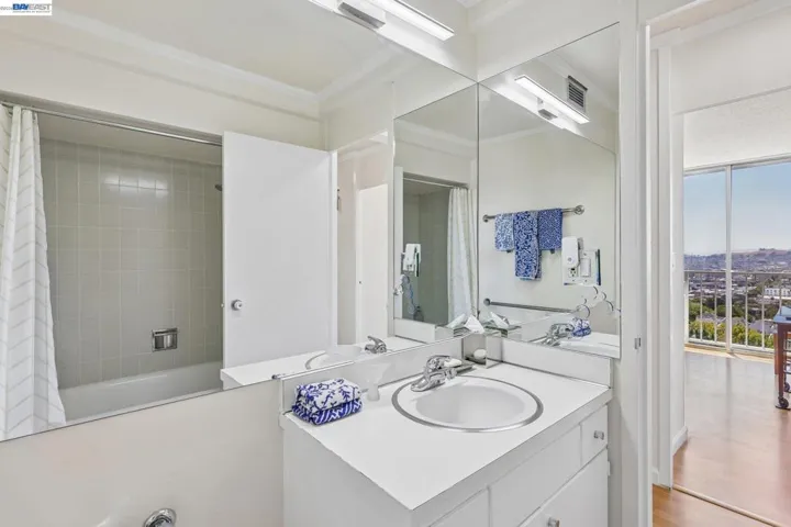 66 Cleary Ct 1109, San Francisco, California 94109-9323
