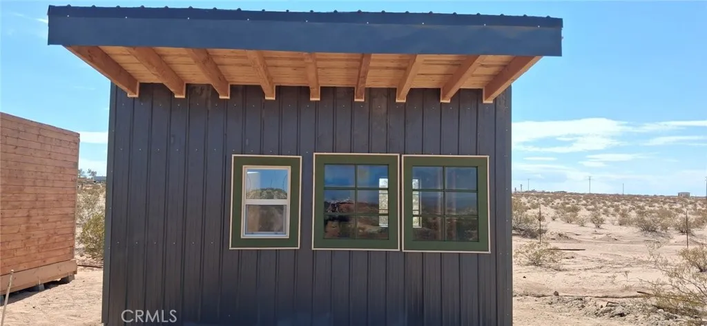 2953 Meldora, Joshua Tree, California 92277