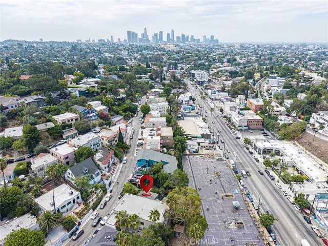 3322 Hamilton Way, Los Angeles, California 90026