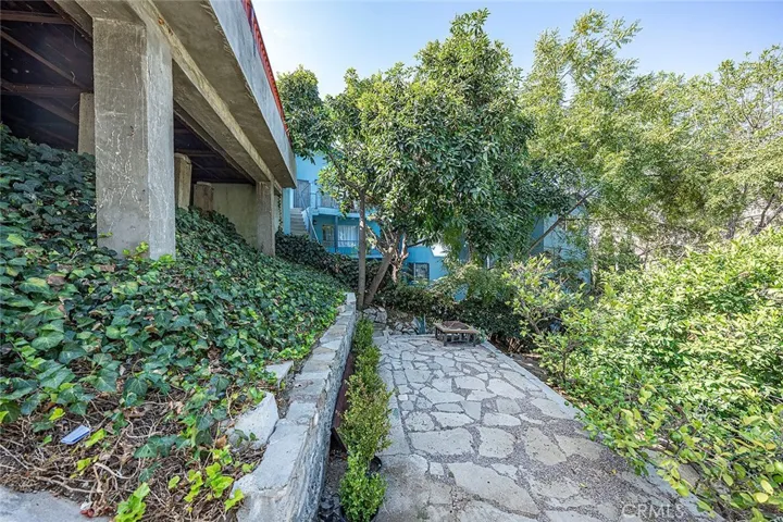 3322 Hamilton Way, Los Angeles, California 90026