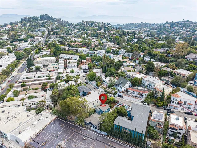 3322 Hamilton Way, Los Angeles, California 90026