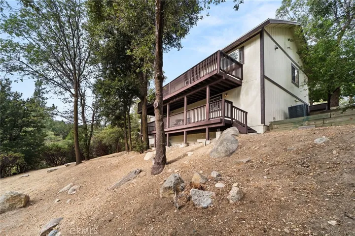 1541 Krause Lane, Lake Arrowhead, California 92352