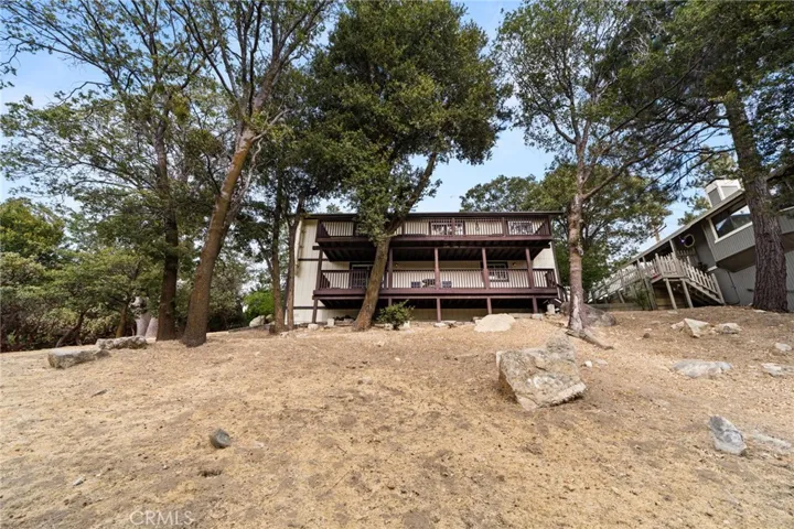 1541 Krause Lane, Lake Arrowhead, California 92352