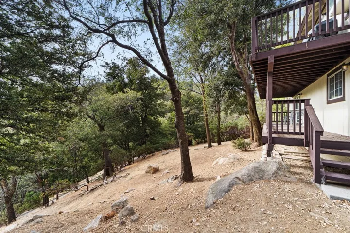 1541 Krause Lane, Lake Arrowhead, California 92352