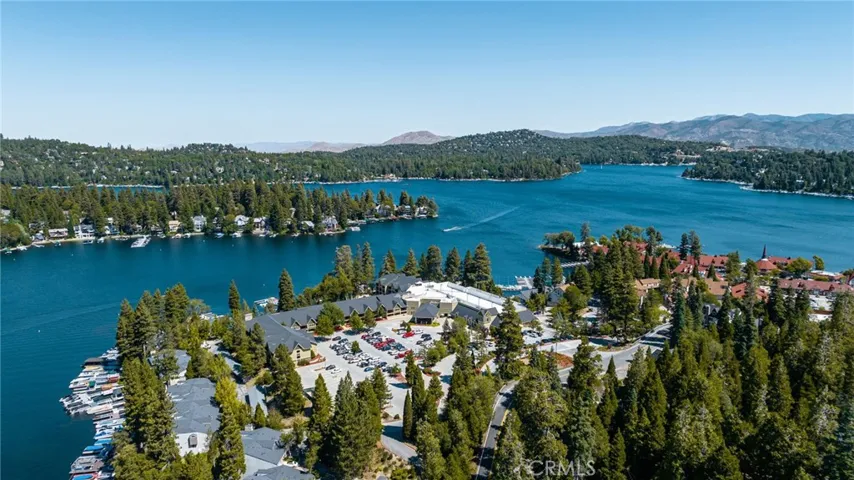 1541 Krause Lane, Lake Arrowhead, California 92352