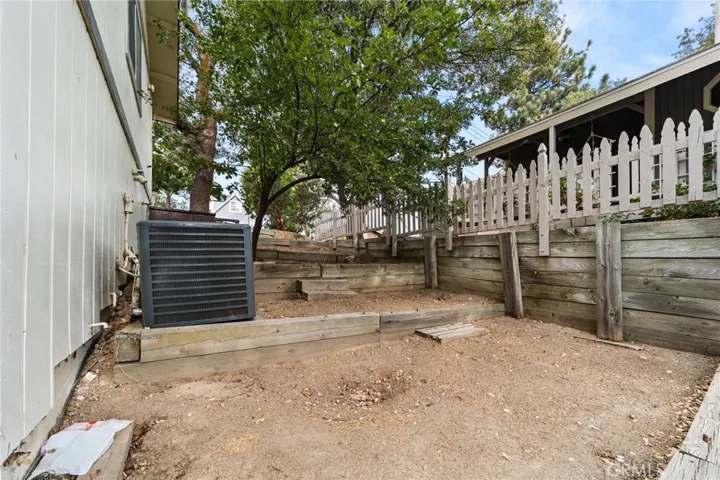 1541 Krause Lane, Lake Arrowhead, California 92352