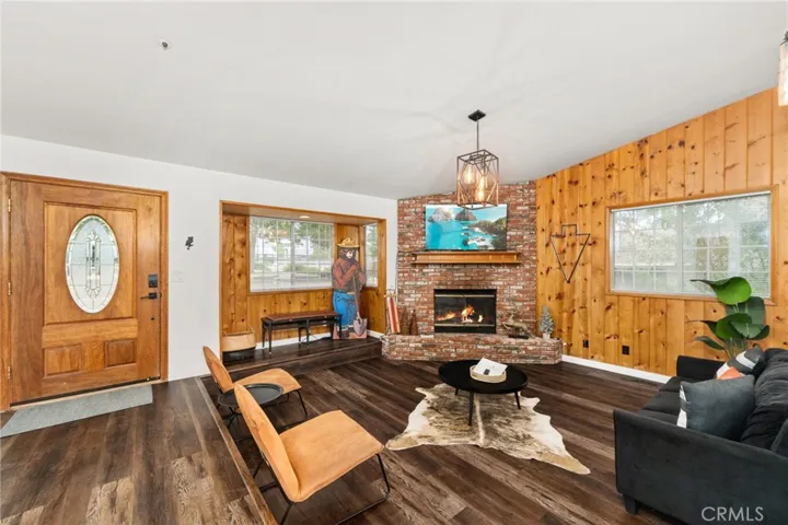 1541 Krause Lane, Lake Arrowhead, California 92352