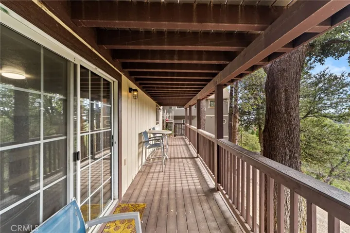 1541 Krause Lane, Lake Arrowhead, California 92352