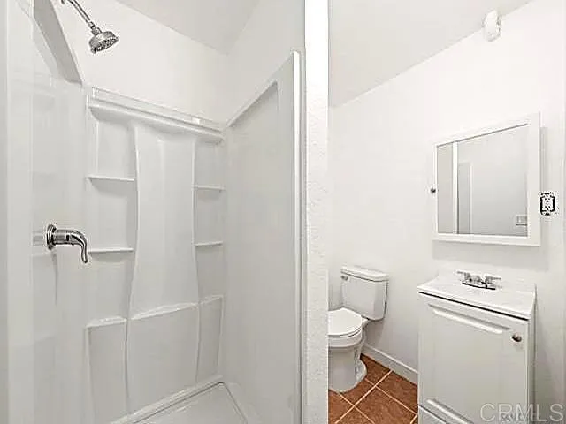 2040 Earl Street, San Diego, California 92113