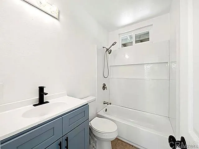 2040 Earl Street, San Diego, California 92113